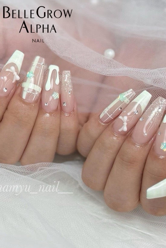 ホワイトネイル