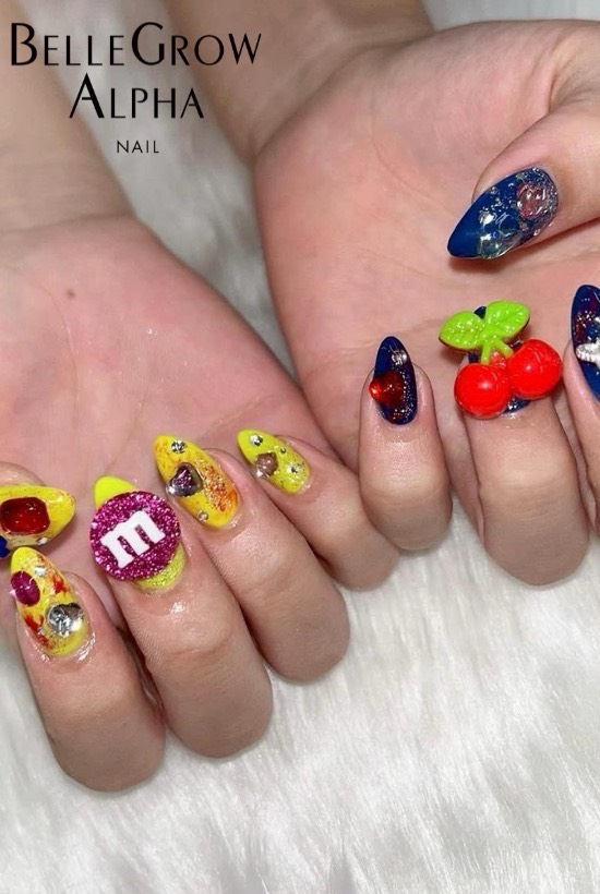 ゴテゴテネイル