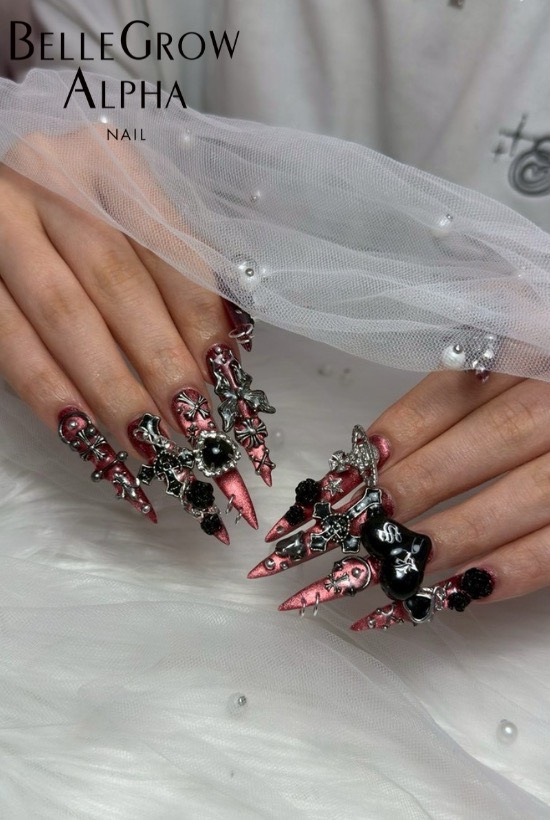 ゴテゴテネイル