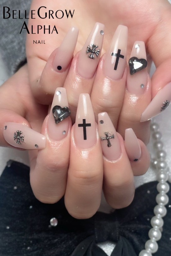 ベージュネイル