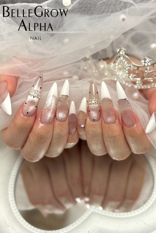 フレンチマグネットネイル