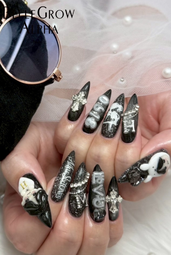 推しキャラネイル